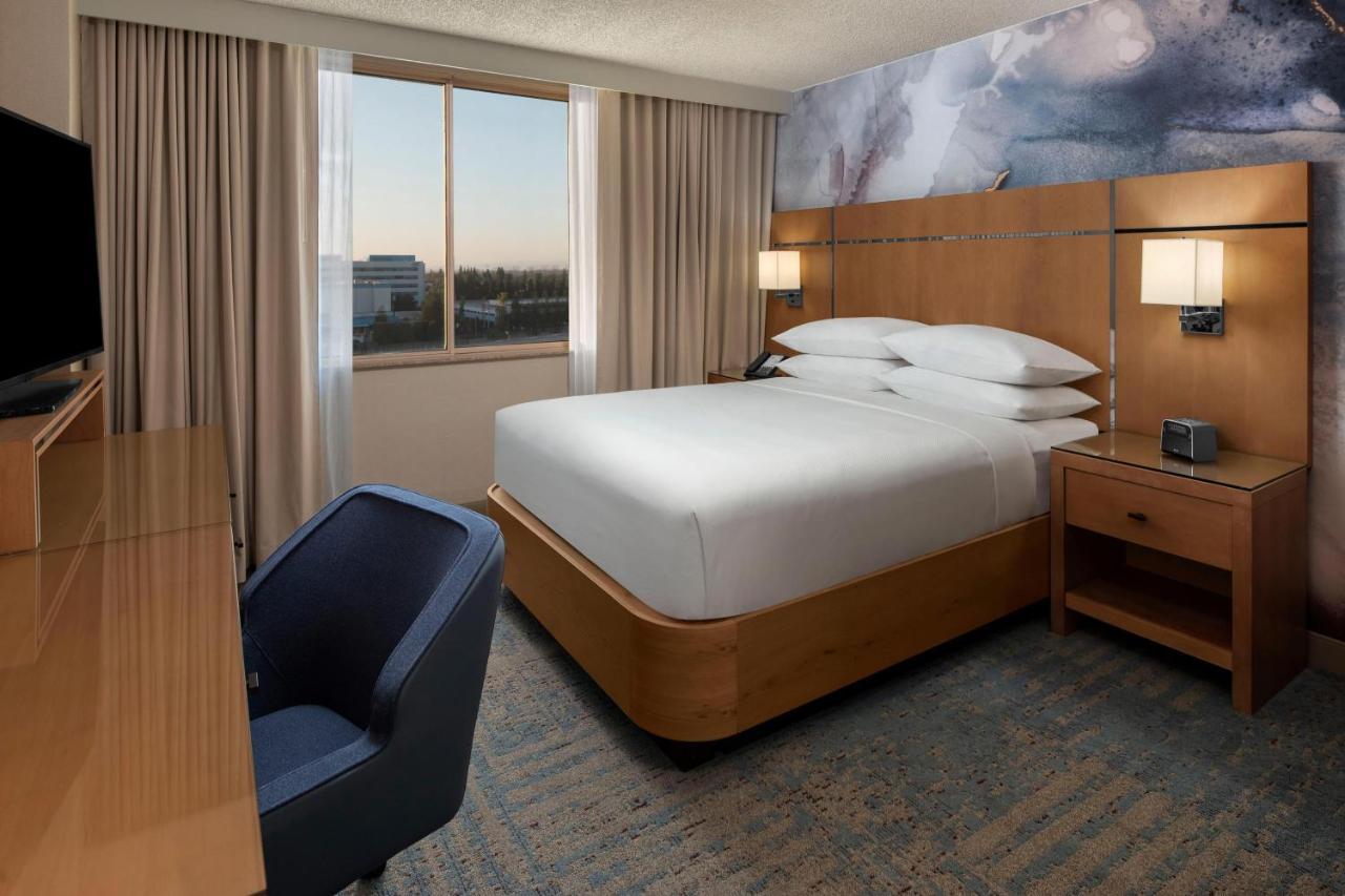 Delta Hotels By Marriott Santa Clara Silicon Valley Eksteriør billede